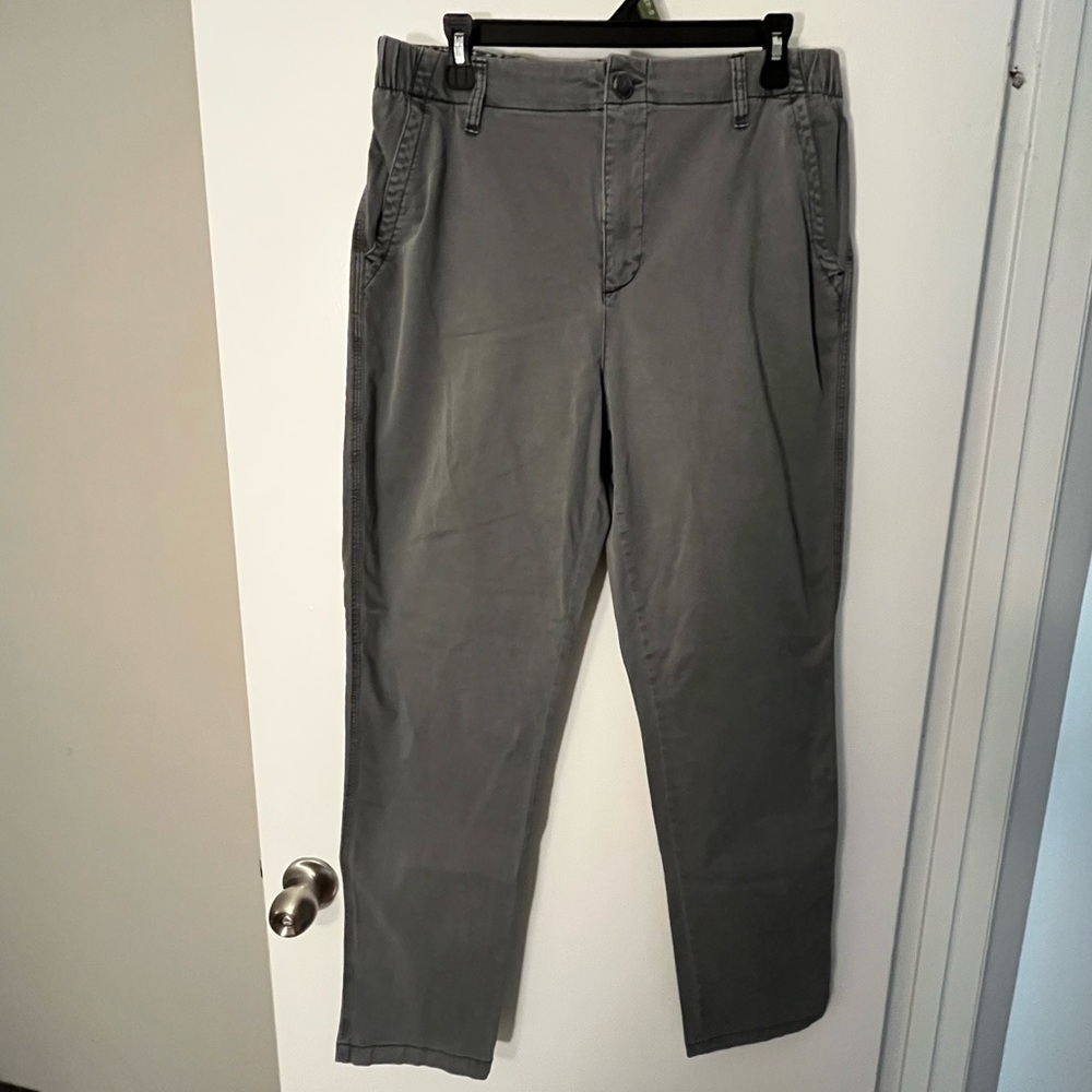 Old Navy Chino Pant